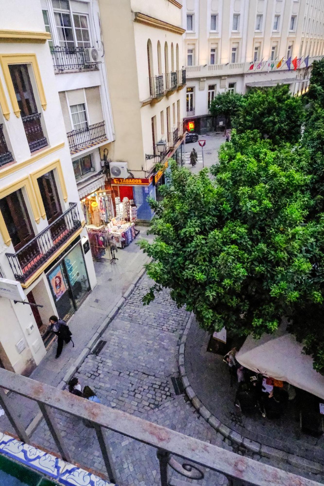 Apartamentos San Roque Sewilla Zewnętrze zdjęcie