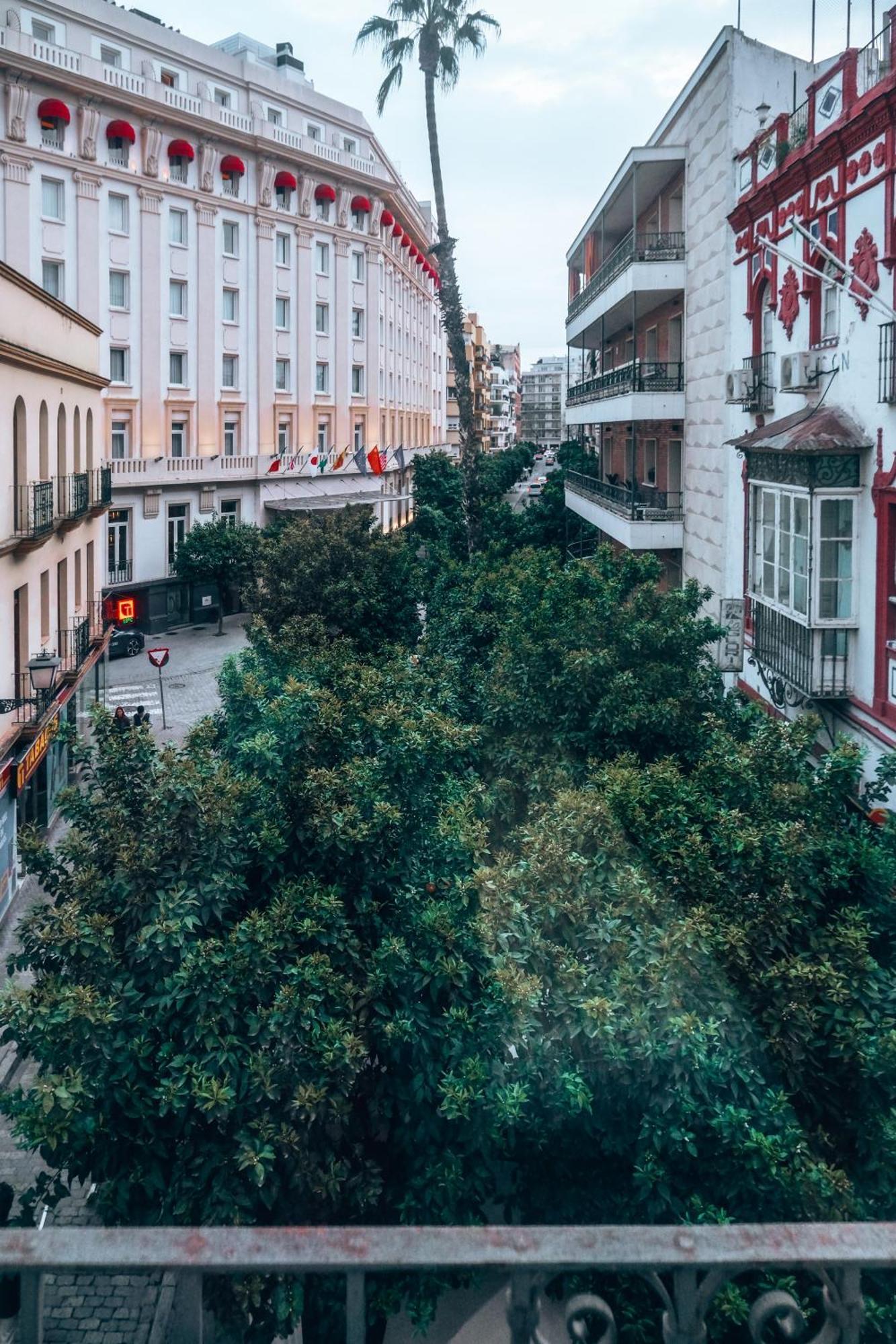 Apartamentos San Roque Sewilla Zewnętrze zdjęcie